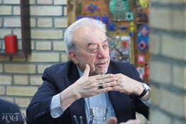 چهره شناخته شده بازار توضیح می دهد: بازاریان در پیروزی انقلاب اسلامی چه نقشی داشتند؟