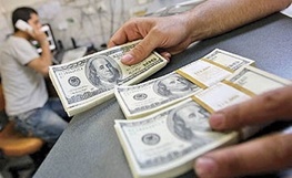 خیز دلار به بهانه قطع روابط/ بازار ارز دنبال بهانه است؟