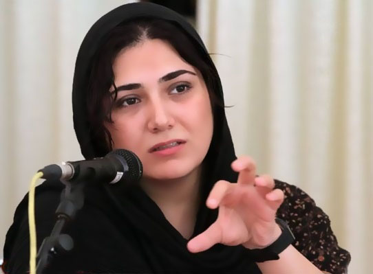 باران کوثری و پدر و مادرش در تلویزیون ممنوع‌التصویرند؟