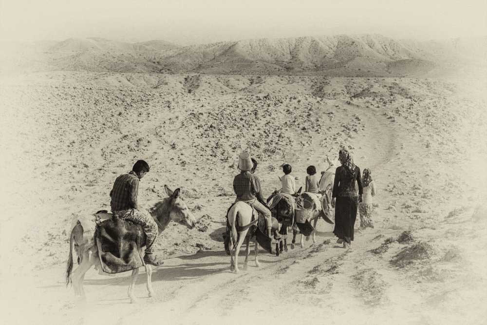به سال هزار و سیصد و چند