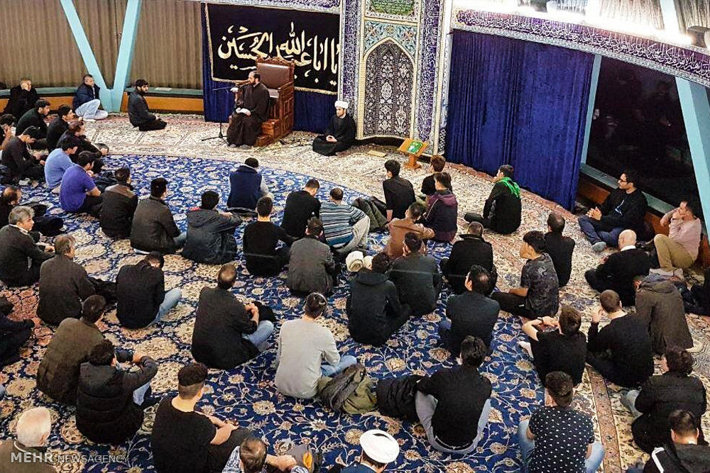 مراسم عزاداری شب اربعین حسینی در مرکز اسلامی هامبورگ