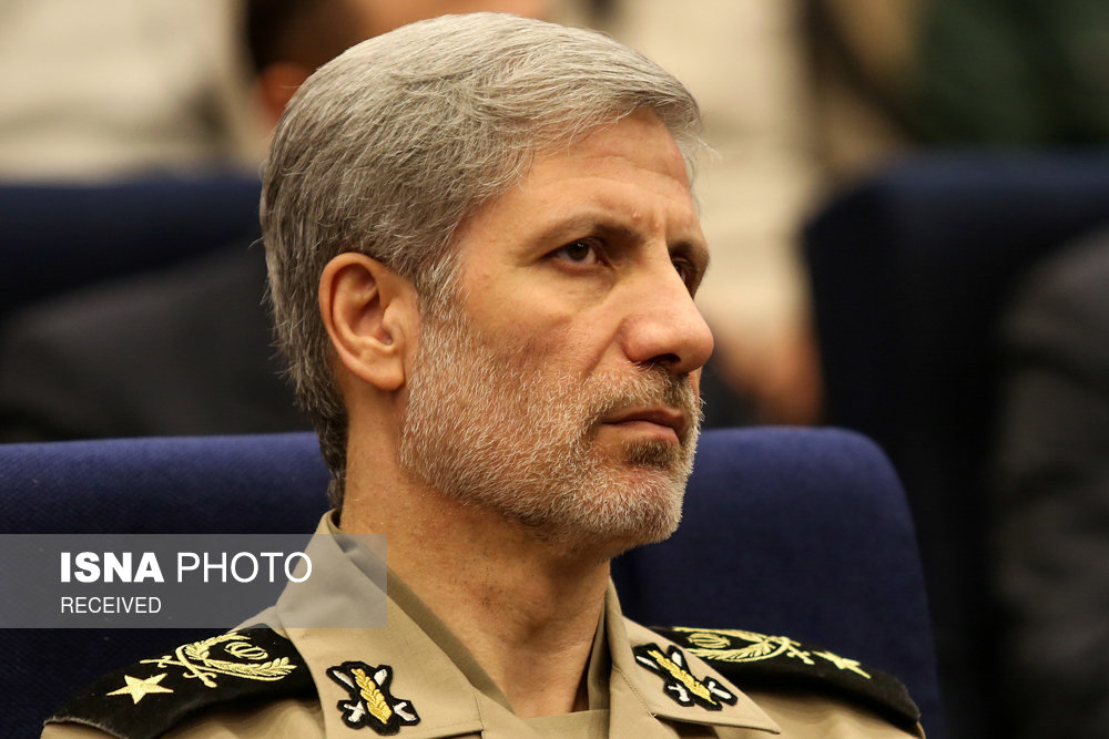 وزیر دفاع انتصاب‌های فرماندهان جدید در ارتش را تبریک بیان کرد