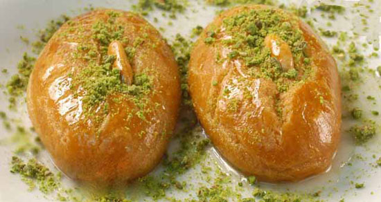شکر پاره؛ دسر به صرف یک شیرینی ترکیه ای!
