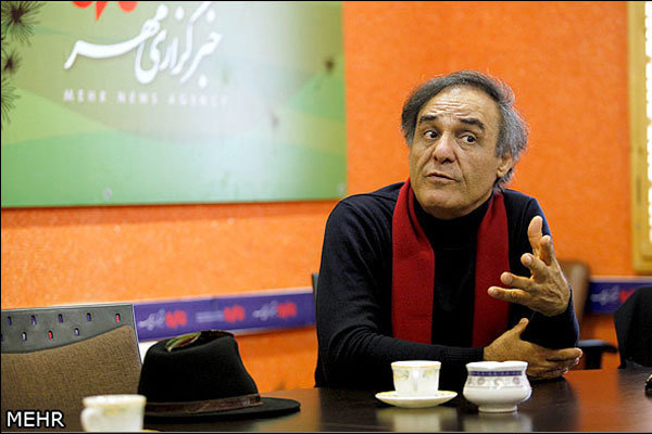 قطب الدین صادقی دبیر پانزدهمین جشنواره تئاتر کردی سقز شد