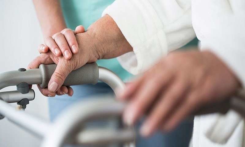 جراحی شکستگی لگن سالمندان را نباید به تاخیر انداخت