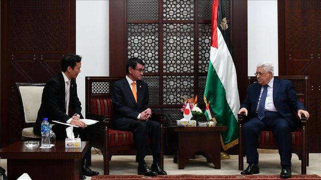 دیدار وزیر خارجه ژاپن با عباس درباره قدس