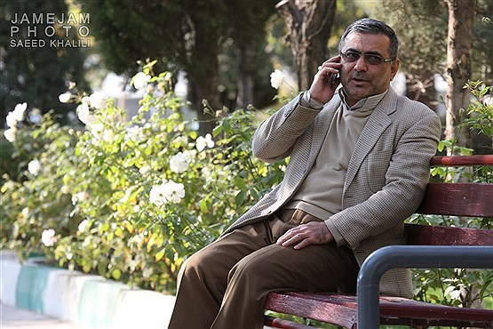 گفتگو با محمد باقر خرمشاد
