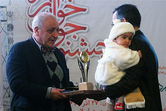 مراسم تجلیل از برگزیدگان نوزدهمین جشنواره جوان خوارزمی