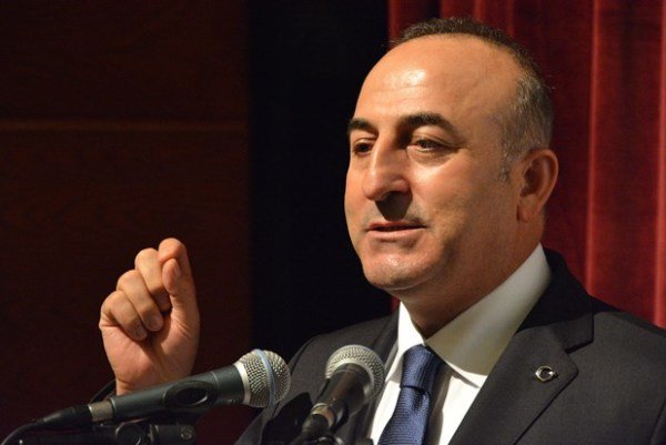 چاووش اوغلو: آمریکا باید از تصمیمش عقب نشینی کند