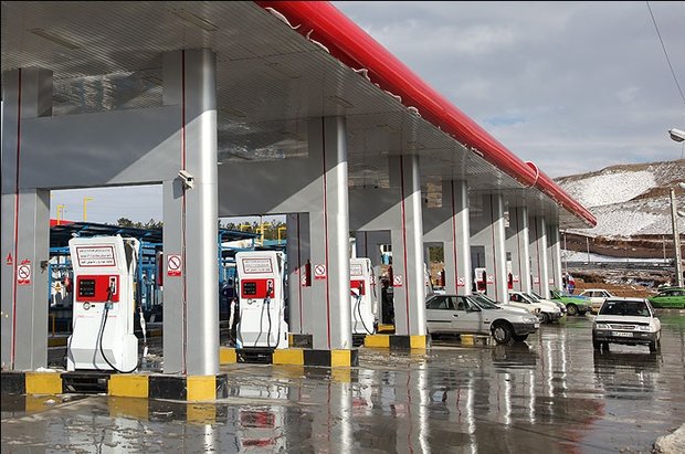 فعالیت شبانه روزی جایگاه هایCNG/لحظه ای وقفه درخدمت رسانی نداشتیم