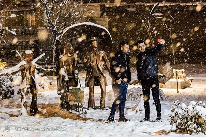 بارش شبانه برف در همدان
