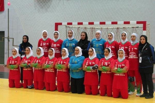 برتری لارستان برابر میزبان/ یک قدم تا قهرمانی غرب آسیا