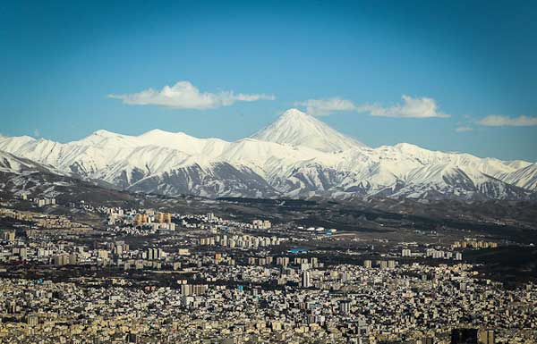 اين عروس فريباي آسمان تهران!