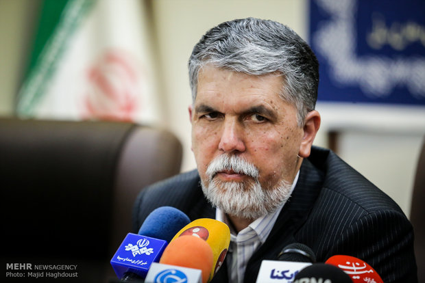 مد هنجارگرا مقبول و ملزوم زندگی بشری است