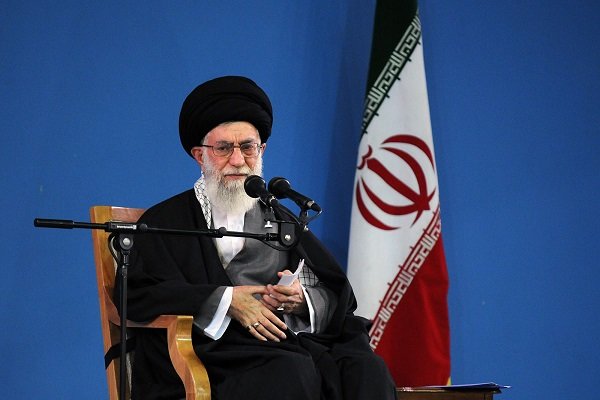 مطالباتی برای«عزت»/فرمایشات سال ۹۶ رهبرانقلاب در حوزه سیاست خارجی