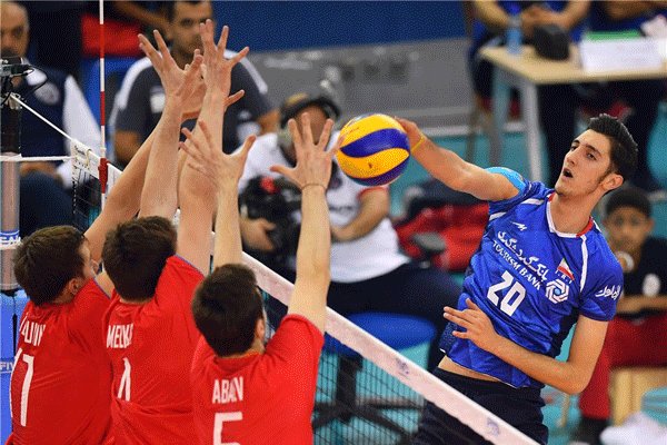 والیبال ایران با برد قهرمانی نوجوانان آسیا را آغاز کرد