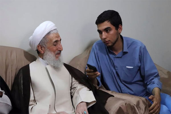 استعمار بعد از قیام ۱۵ خرداد درصدد بدل سازی و انحراف حرکت برآمد