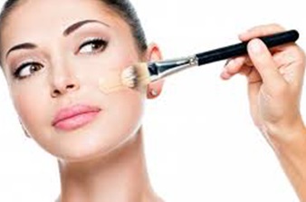 درباره ترکیبات کرم های آرایشی و کاربرد آنها بیشتر بدانید