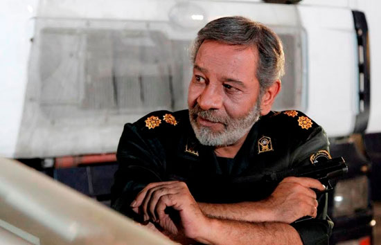 نیروی انتظامی هم خیال می‌کند من پلیسم!