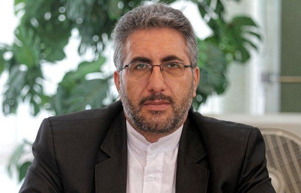 مردم انبارهای محتکران را به ۱۳۵ گزارش بدهند