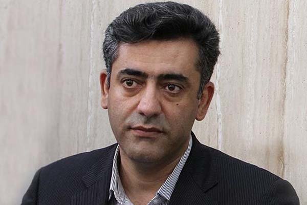 جمع آوری ۱۸ امضا برای استیضاح وزیر راه و شهرسازی