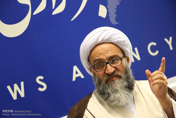 دشمن منتظر انتقام ویرانگر مردان خدا باشد