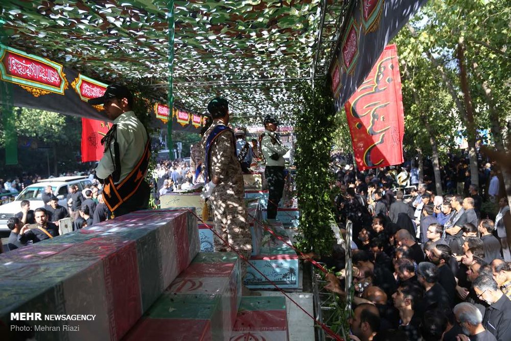 از شلمچه تا تهران؛ پرچم آرمانگرایی همچنان برافراشته است