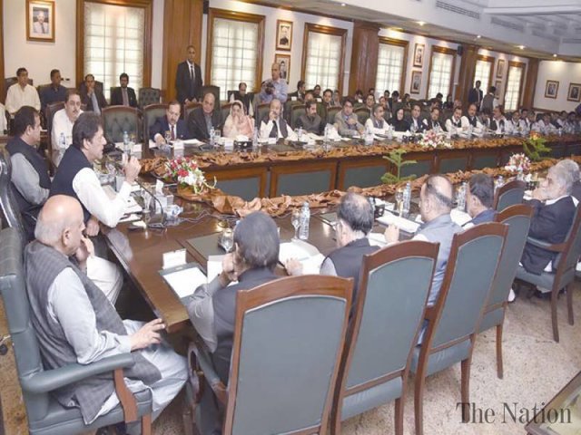عمران خان: پاکستان از هیچ ابرقدرتی نمی‌ترسد