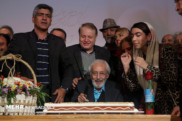 جشن آغاز هشتادوپنجمین سال زندگی جمشید مشایخی