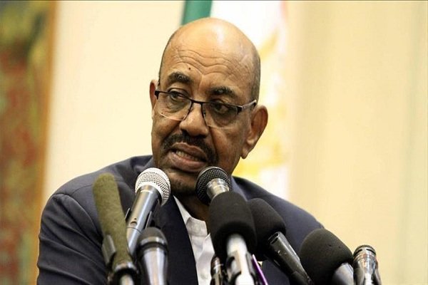 عمر البشیر وعده انجام اصلاحات اقتصادی داد