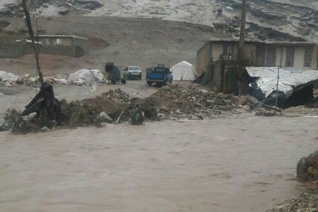 جاده های بخش چغامیش دزفول مسدود شدند