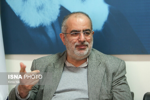 آشنا: راه نقد دولت‌ها نباید بسته شود