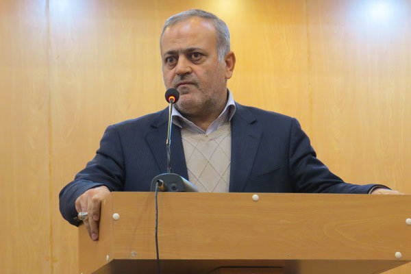 محمدی: چرا مدیران در انجام کار ساده‌ای چون توزیع گوشت عاجز هستند؟