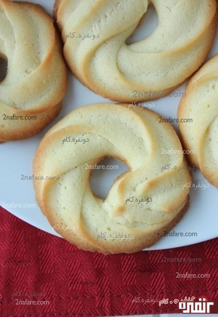 طرز تهیه بیسکوییت کره ای با ماسوره