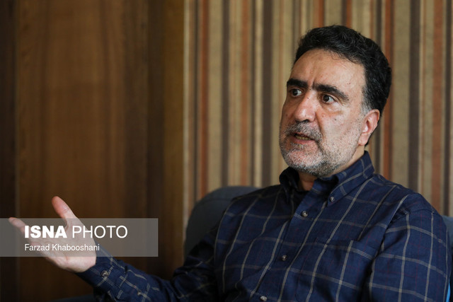 تاج‌زاده:از روحانی حمایت نمی‌کردیم،محکوم میشدیم/افراطی‌های وطنی پاس می‌دهند،ترامپ آبشار می‌کوبد