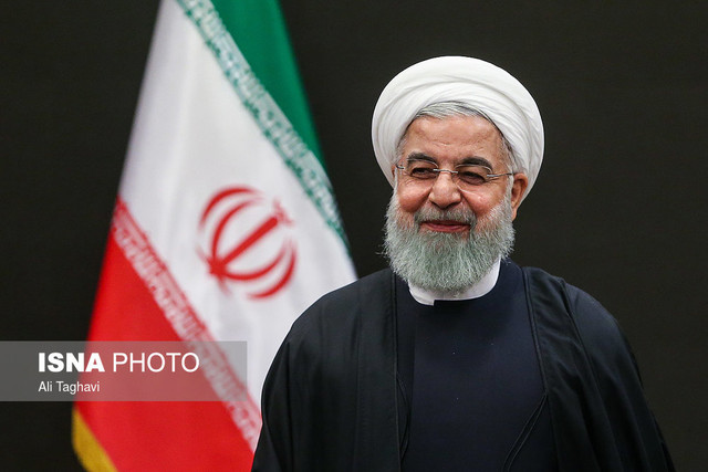 حضور سرزده رییس جمهور در ایستگاه آتش‌نشانی تهران