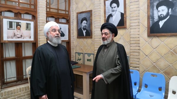 بازدید روحانی از بیت تاریخی امام خمینی(ره) در نجف اشرف