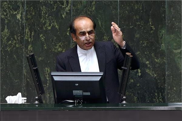 سوال خادمی از زنگنه درباره پایین بودن سهم ایران در صادرات گاز