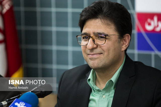 مدیرکل دفتر هنرهای تجسمی: باید دیوار میان هنرهای تجسمی و مردم برداشته شود