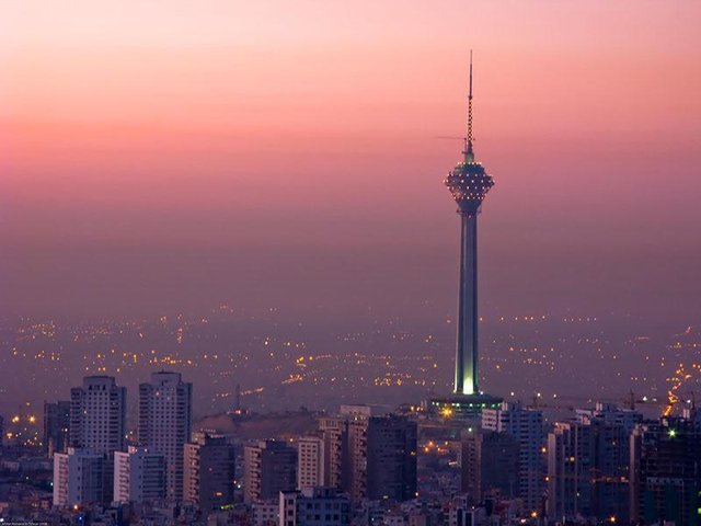 برج میلاد روز جهانی هموفیلی قرمز می شود