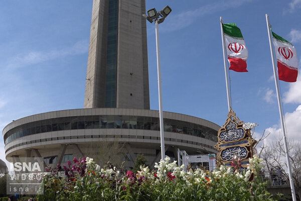 ویدئو / جشنواره نوروزی در برج میلاد
