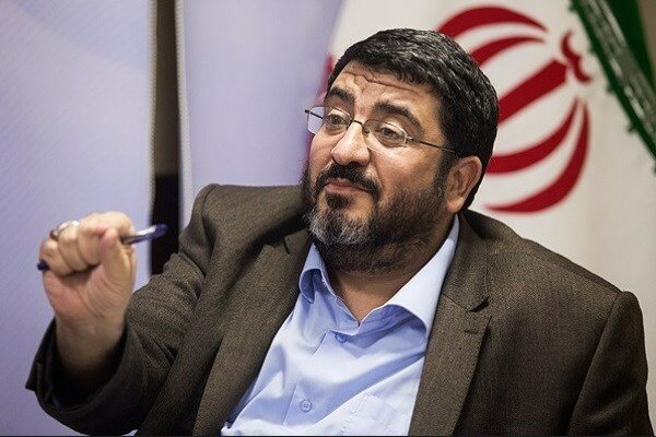 فواد ایزدی: واشنگتن را مجبور به پرداخت هزینه کنیم