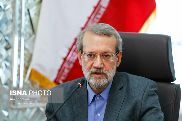 لاریجانی:جمهوری اسلامی گرفتار حقه‌بازی آمریکایی است/ مقاومت‌وحماس نمی‌گذارندمعامله قرن محقق شود