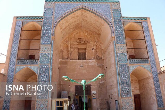 داستان ۱۰ ساله مرمت این بنا تمامی ندارد…