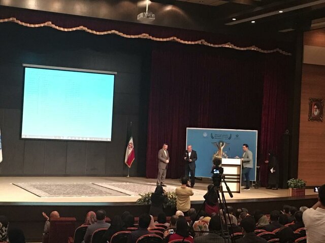 نخستین تندیس ملی باشگاه عالی به سایپا اهدا شد