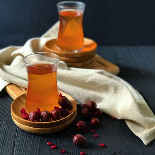 طرز تهیه دم‌نوش عناب و زرشک؛ سرشار از ویتامین