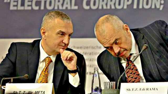 نخست‌وزیر آلبانی از رئیس‌جمهوری کشورش خواست برود