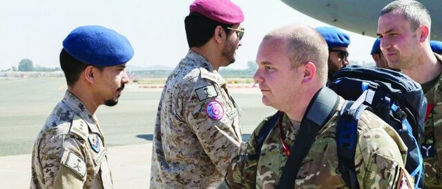 “بدون انگلیس عربستان هیچ کاری در یمن نمی‌توانست بکند؛ در یک دست صلح خبر و در دست دیگر سلاح”