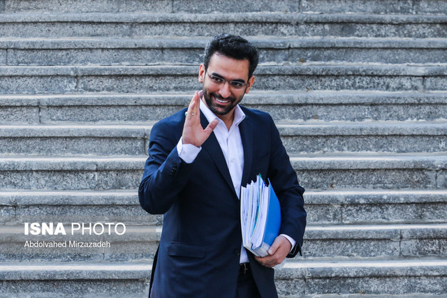 وزیر ارتباطات: «ناهید ۱» تا دو هفته دیگر تحویل وزارت دفاع می‌شود