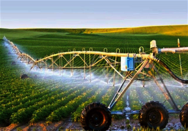 برای توسعه سامانه‌های نوین آبیاری محدودیت مالی نداریم
